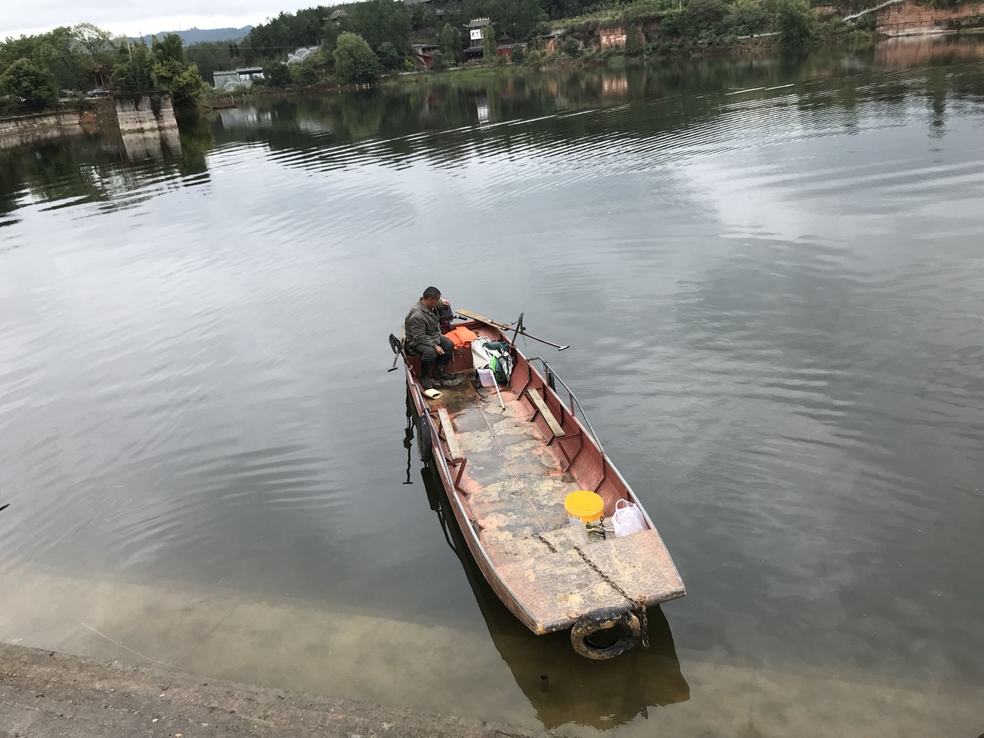 自驾黑龙滩垂钓,二度仍一无所获