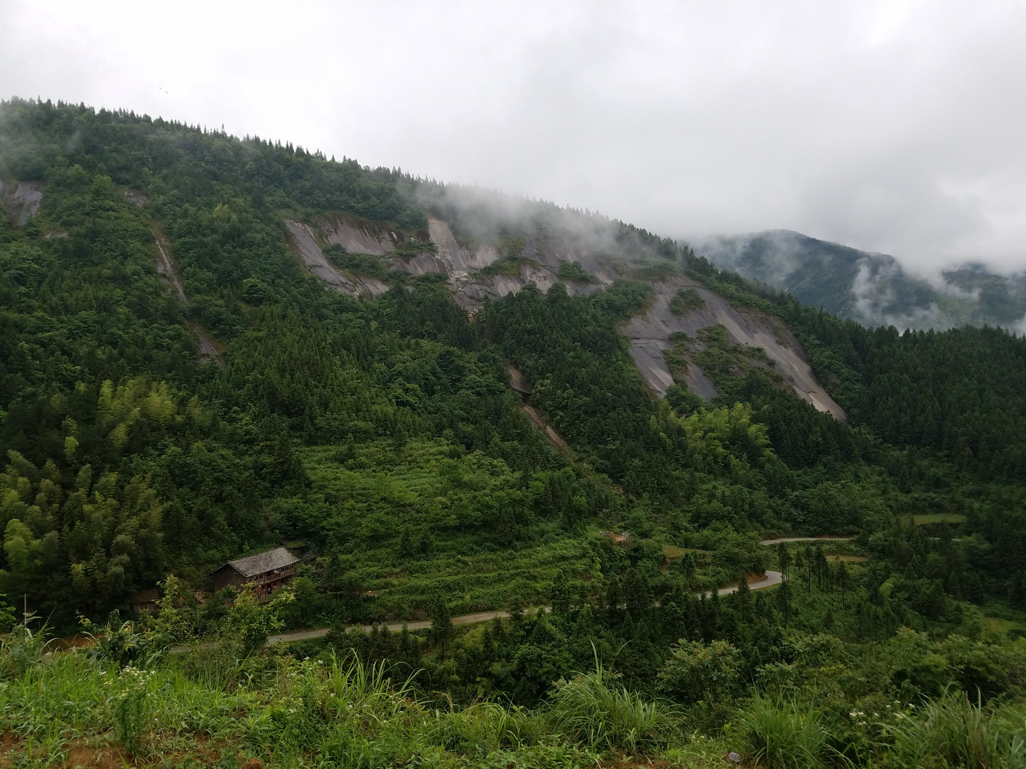 最美花瑶湖南邵阳市隆回县虎形山花瑶之旅