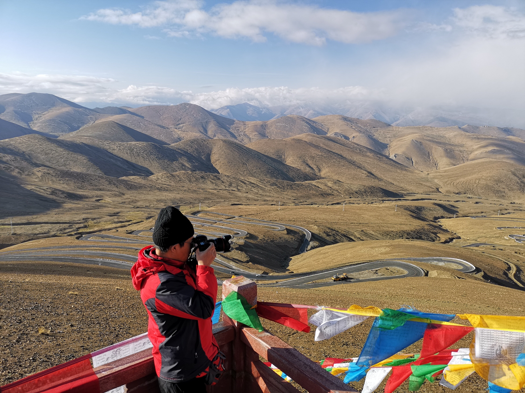 业拉山九十九道拐