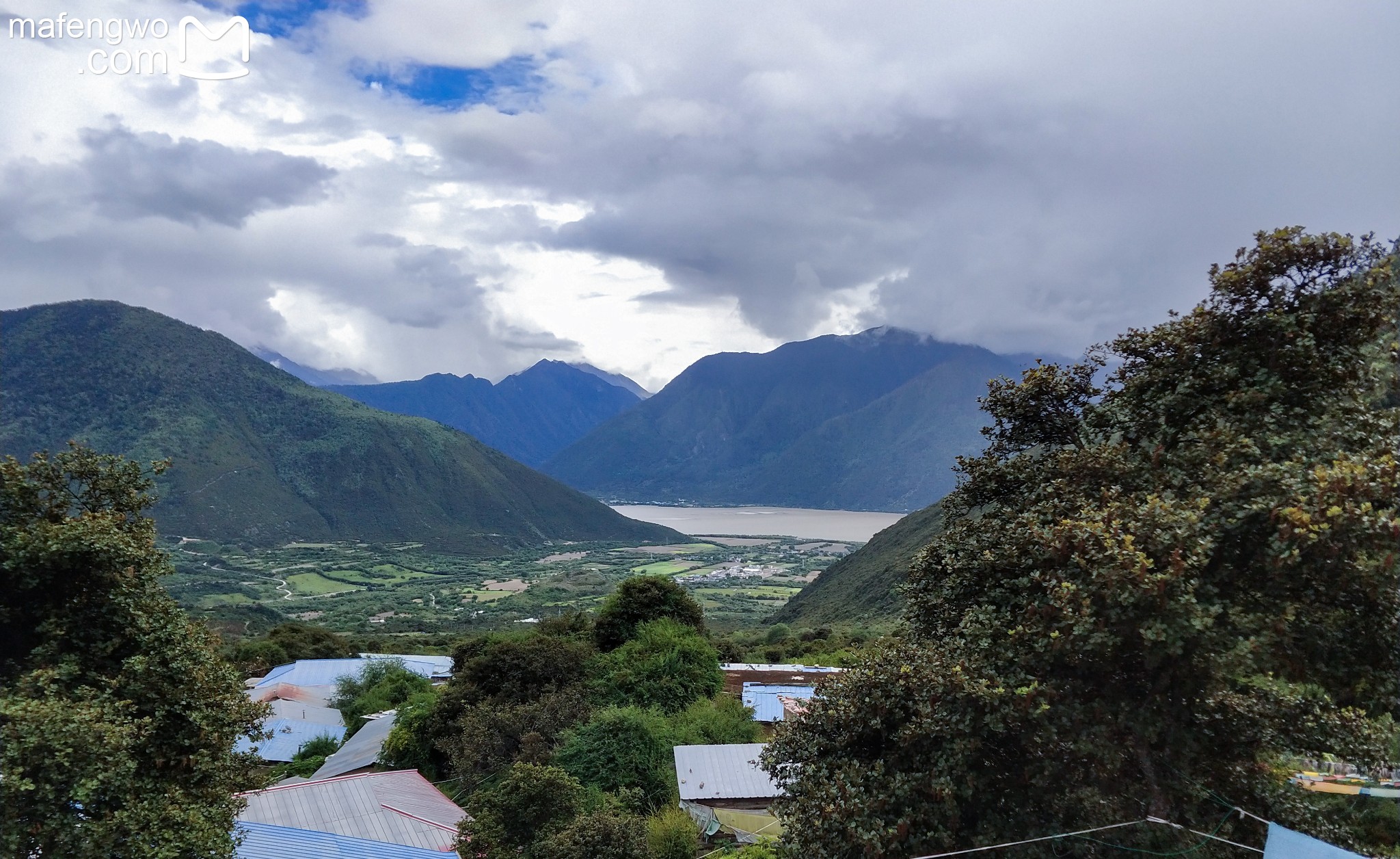 苯日神山转山