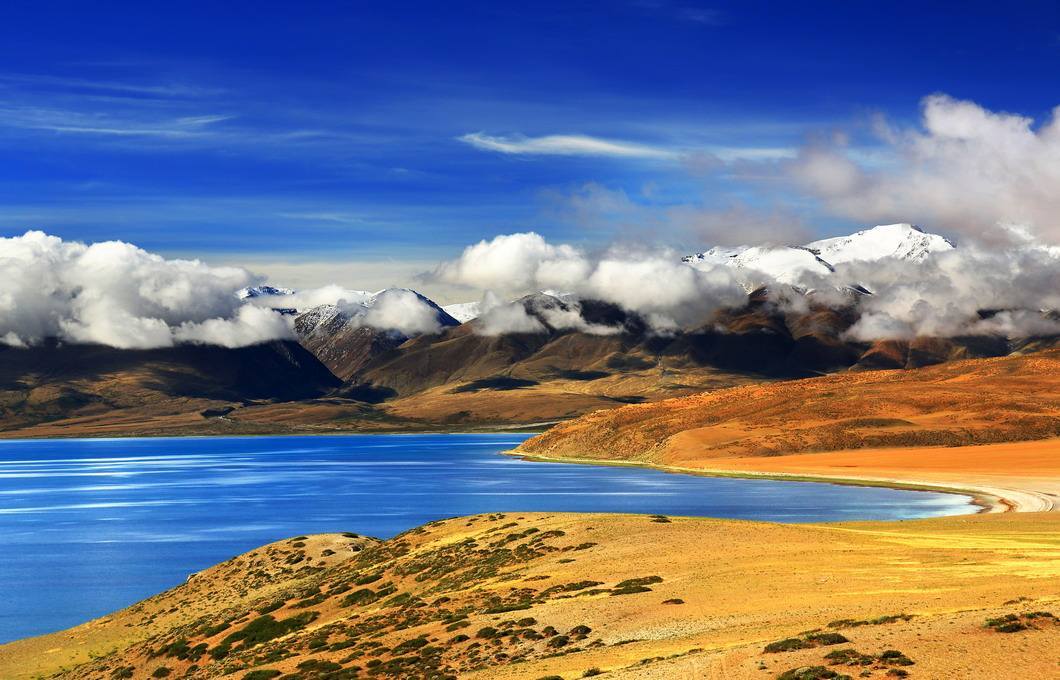 9月底准备冈仁波齐，想知道那边气候 需要带些什么衣物