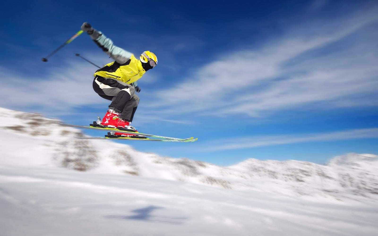 滑雪极限运动高清桌面壁纸预览 | 10wallpaper.com