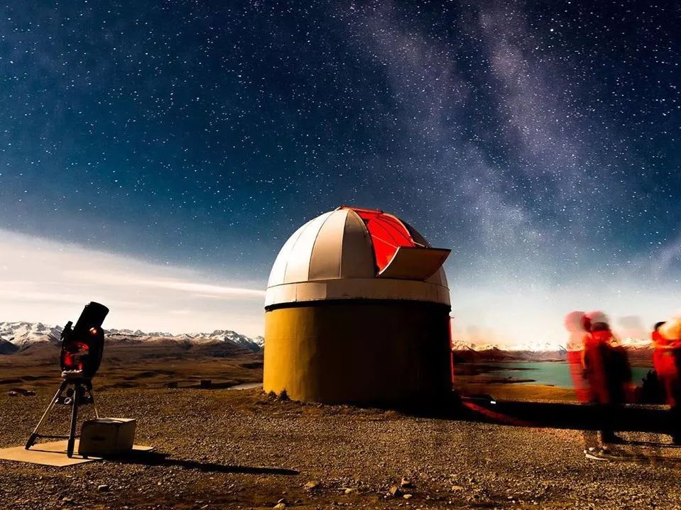 曾被评选为「世界四大最佳观星胜地」之一,是世界天文学家推荐观察