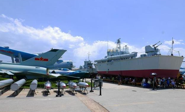 中国海军博物馆青岛海军博物馆半日游【土著导游趣味讲解/代约门票