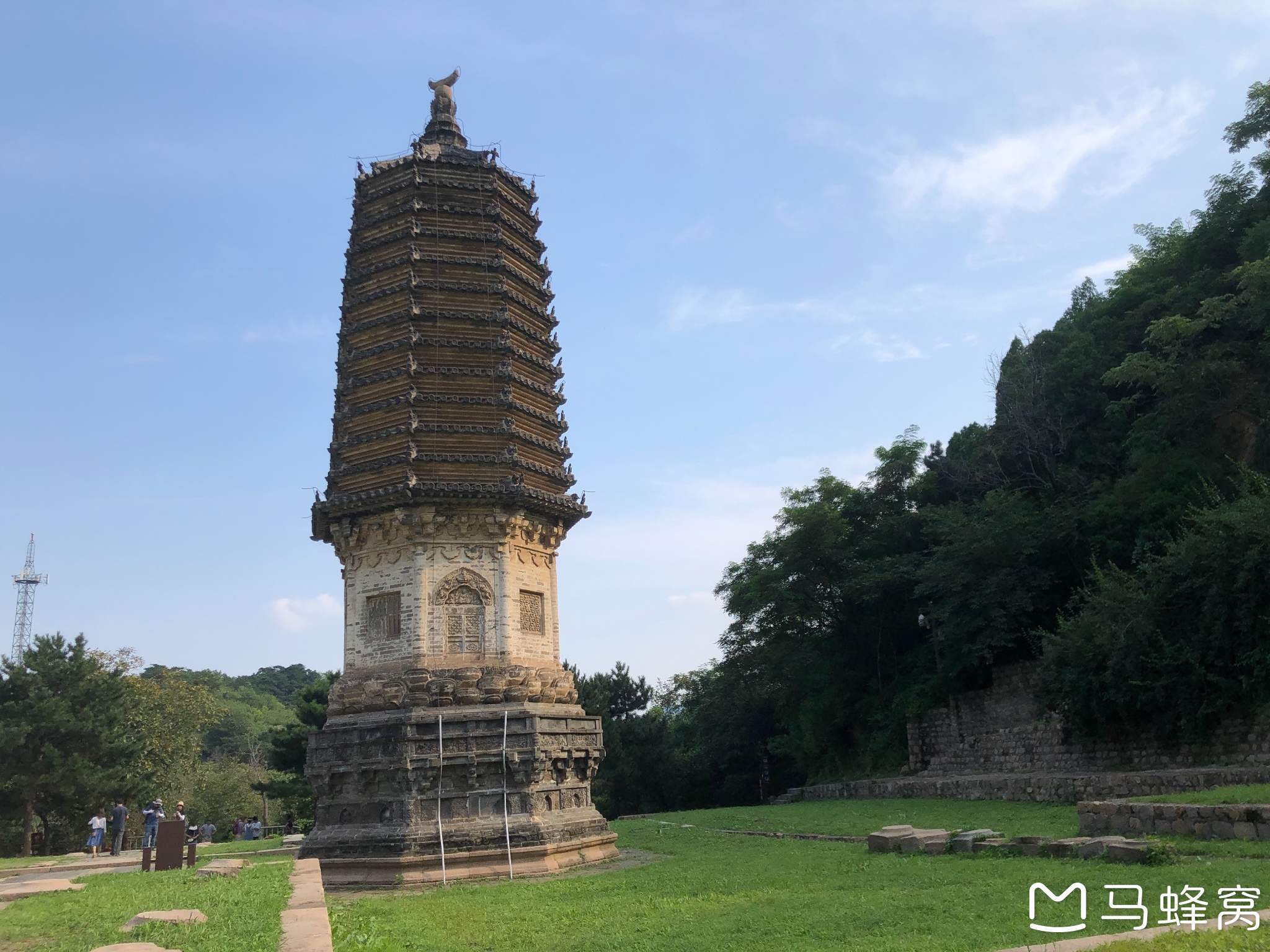 银山塔林,蝉鸣铁壁