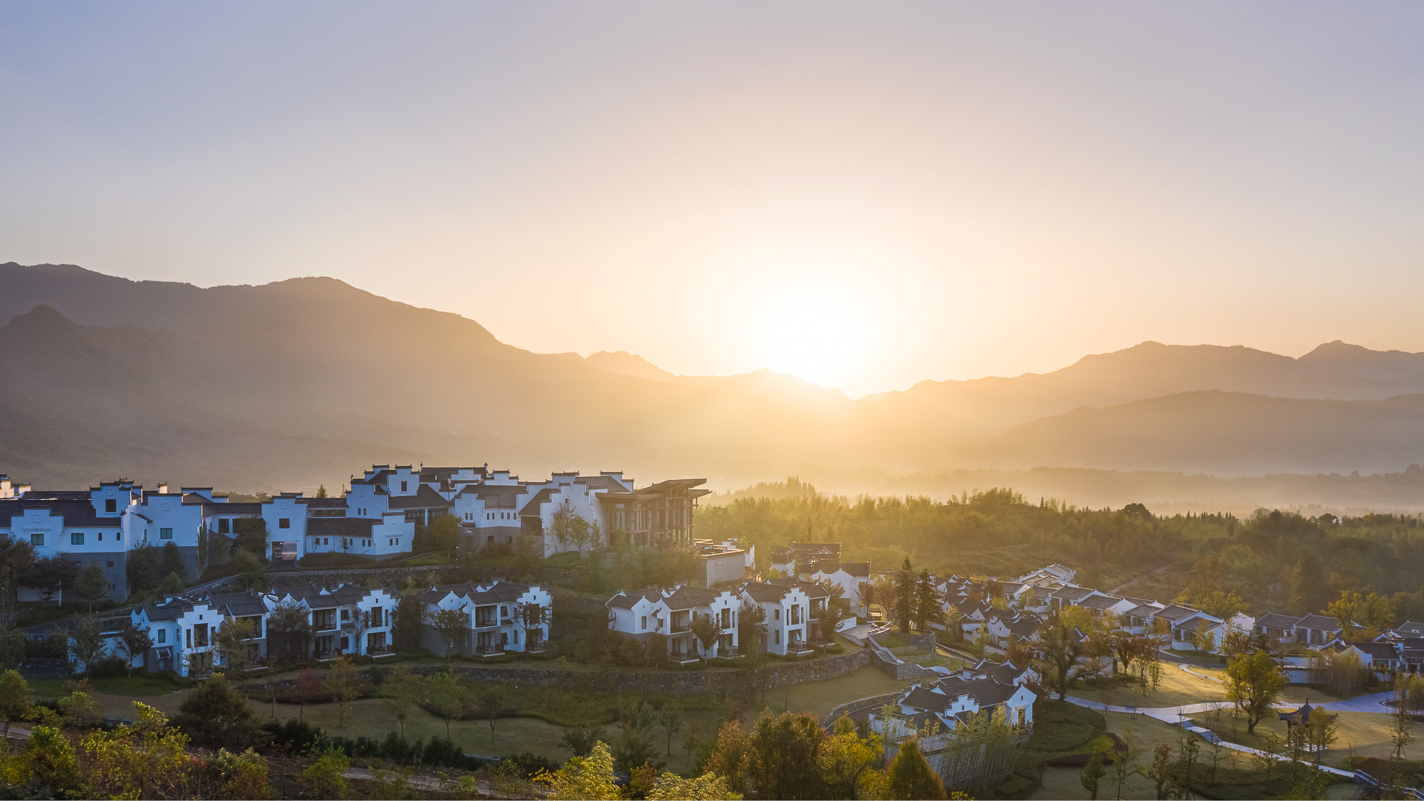 黄山悦榕庄卢苑套房安徽专享礼遇1晚住宿含早庄内1小时旅拍赠5张照片