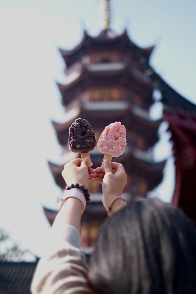南京南京,该怎么赞美你才好。 南京南京,该怎么赞美你才好。