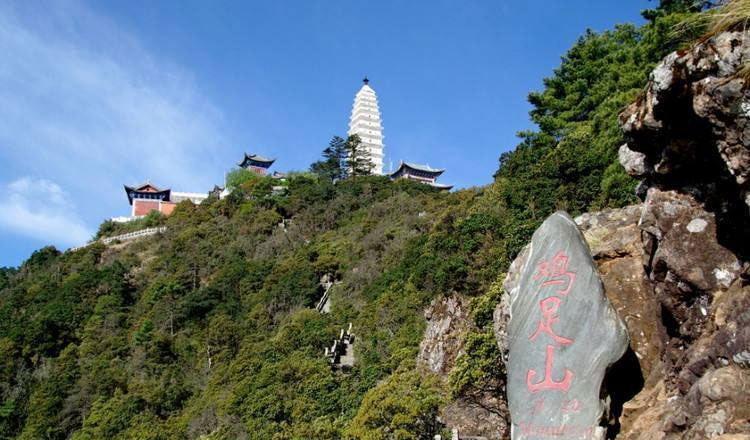 大理鸡足山景区感受灵山佛都洗涤心灵之行