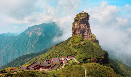 贵州旅游直通车黄果树瀑布/梵净山/西江千户苗寨/小七孔/中国天眼