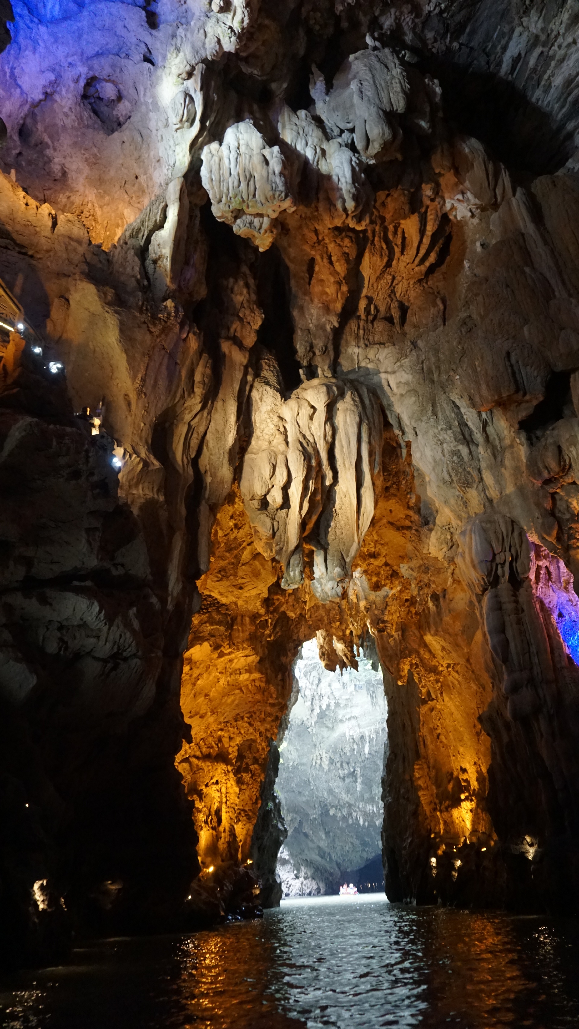 大方县九洞天风景区