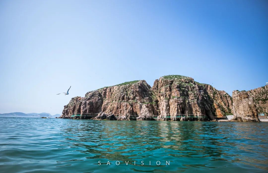 因为集海岛,海洋,海湾,海岸生态于一体,这里布满暗礁