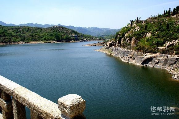 22,黄前水库:  沿黄巢水库上行,经九龙窝下行至麻塔转向西行不远,一望