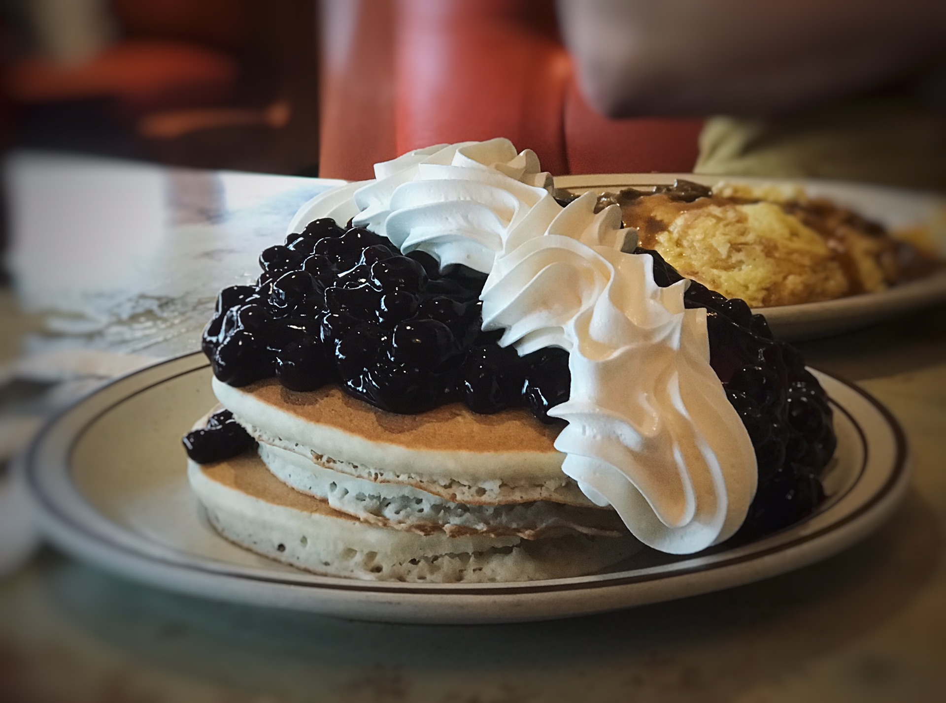 在太平洋的岛中央遇见2019