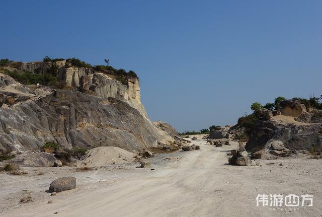 东莞一采石场成越野车竞技场 风景独特好似火星表面【视频】