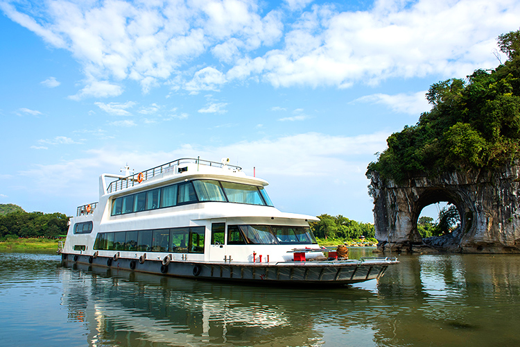 赠7日内返桂林车位·漓江四星豪华游船一日游·商务车送码头 含丰盛