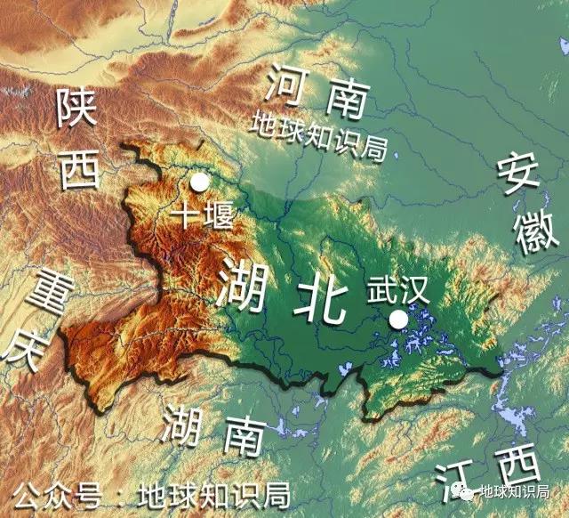 飙车还是翻车,湖北汽车城十堰的生死劫!
