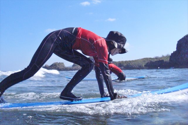 嗨翻一夏天 日本 初学者冲浪体验 零基础酷炫站立式冲浪体验 一定要站