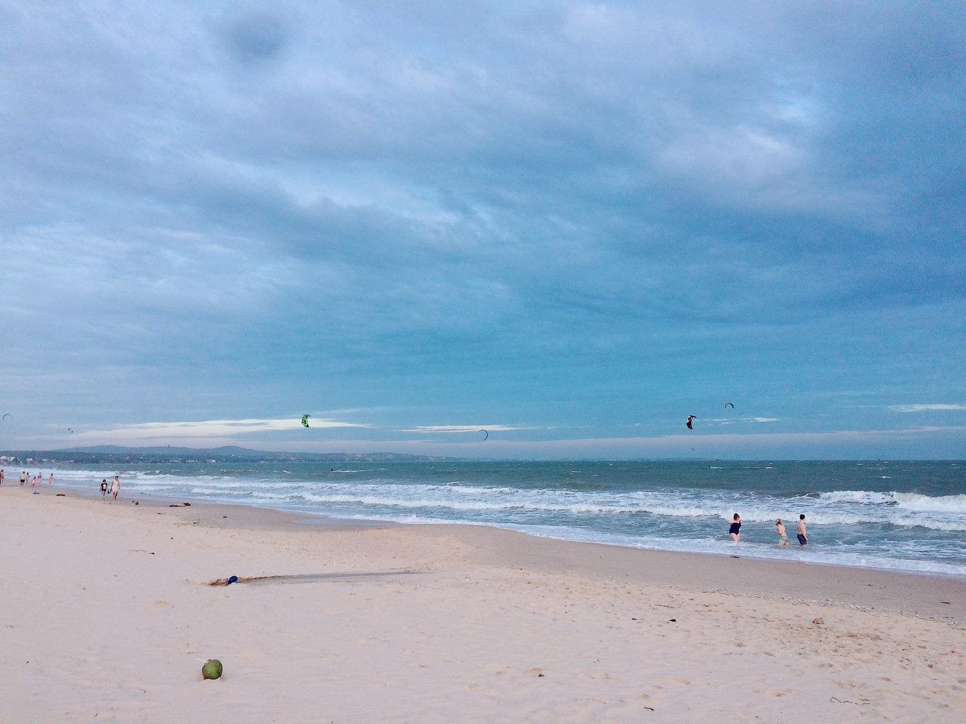【平顺省景点图片】美奈海滩