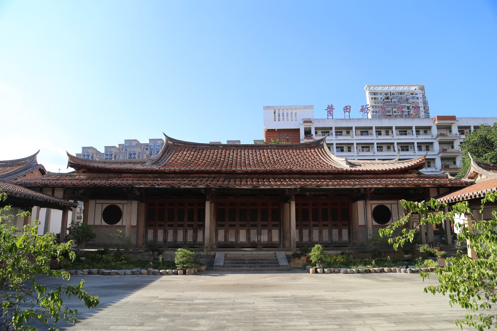 不容错过的宫观之福建莆田元妙观三清殿——闽地遗存最早的道教道场