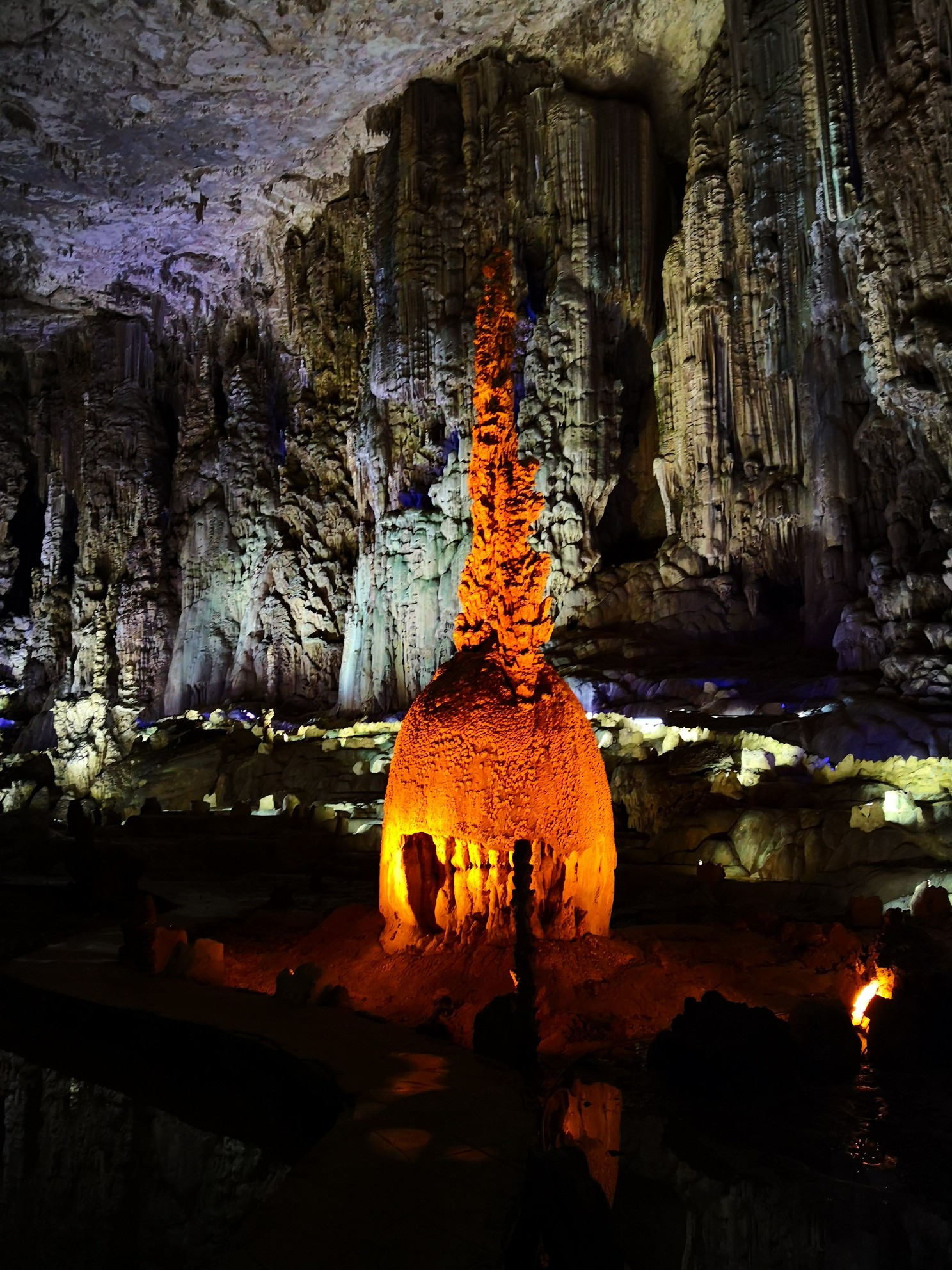 织金洞盖帽这洞那洞 大峡谷不差这景那景