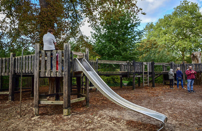 威尔士戴安娜王妃纪念游乐场旅游图片,威尔士戴安娜王妃纪念游乐场