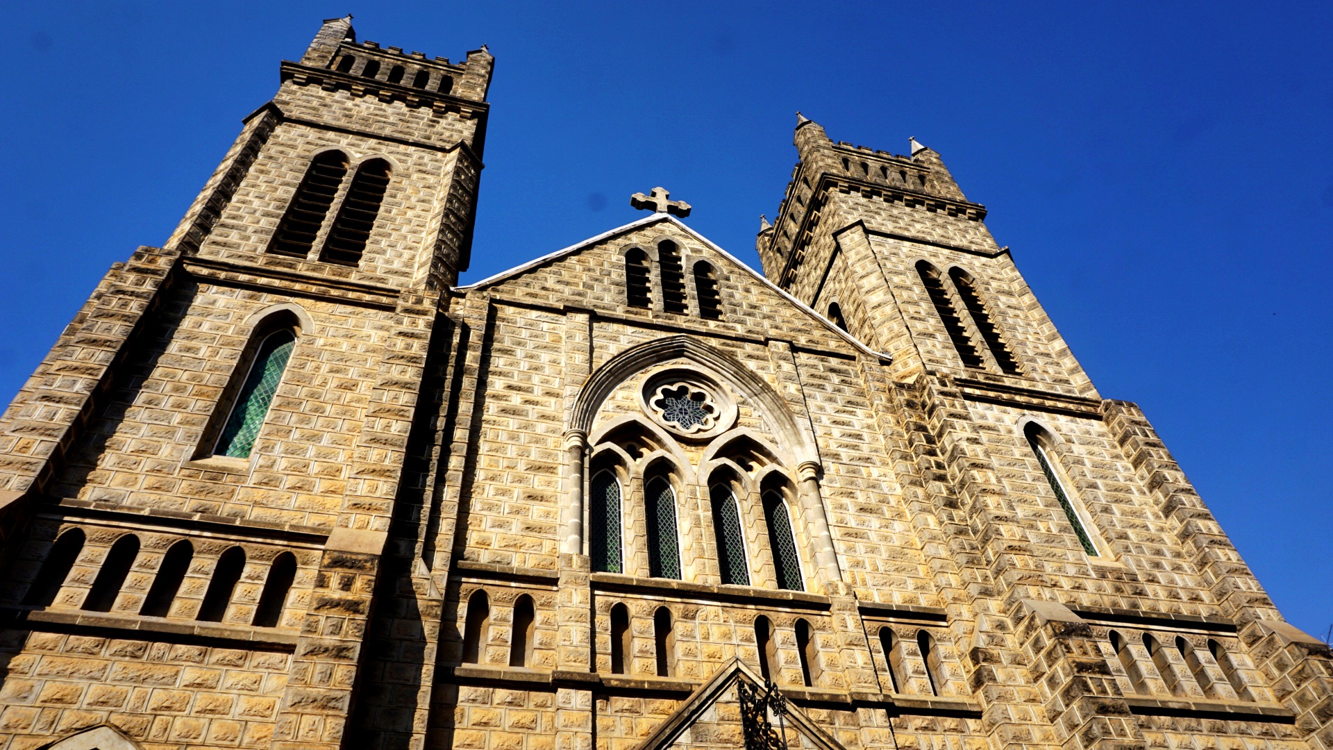 > 哈拉雷景点 central baptist church harare 概况 蜂蜂点评(2条) 我