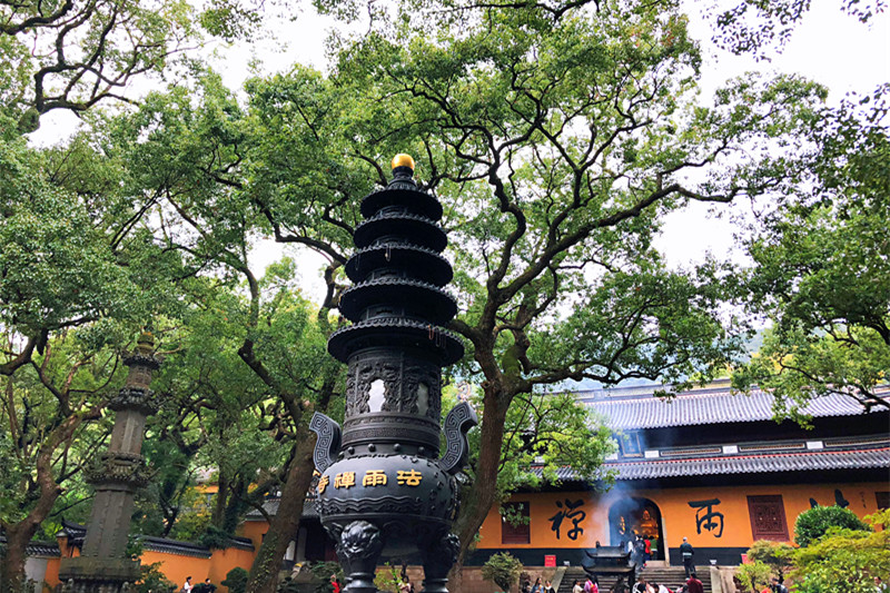 普陀山风景名胜区-法雨禅寺
