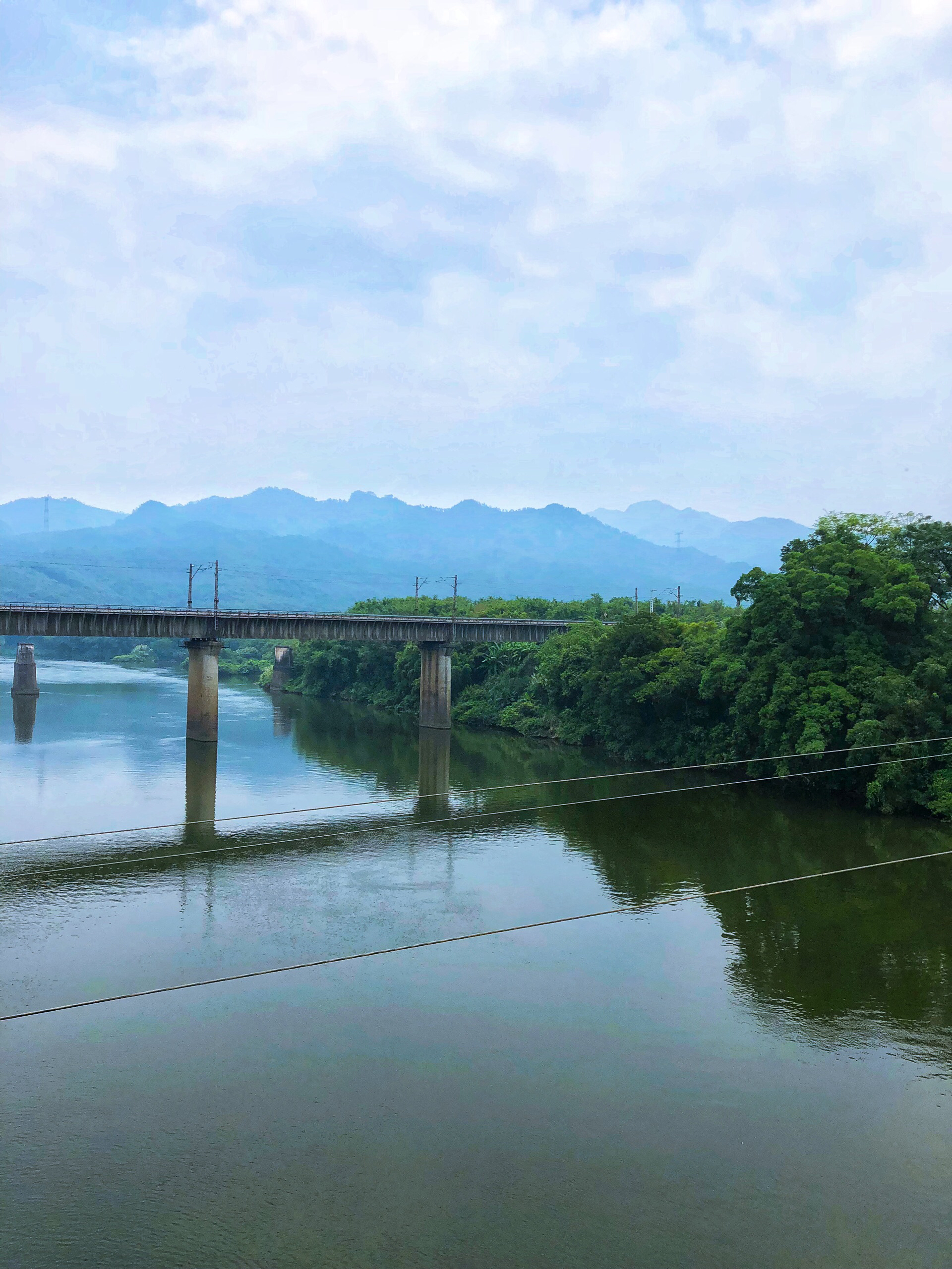 英德浈阳峡梦幻月亮湾攻略,浈阳峡梦幻月亮湾门票