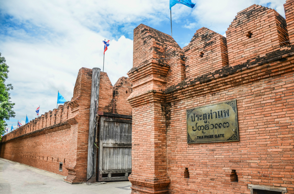               塔佩门图 by网络