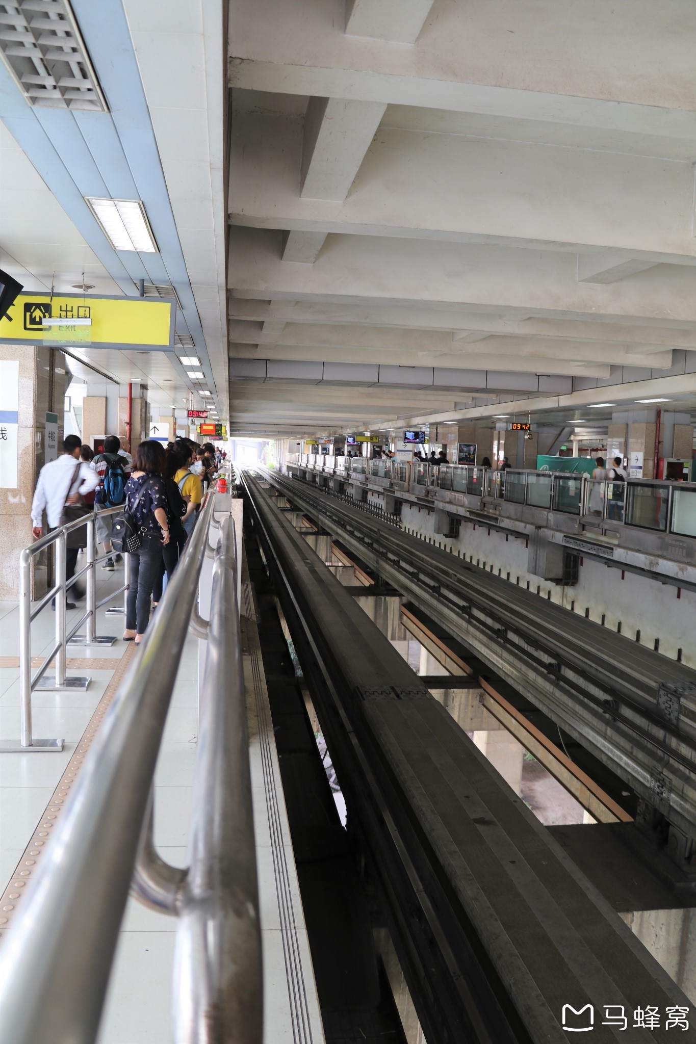 20180503-0508我们的旅行手札之重庆~~轻轨列车之旅:牛角沱,李子坝