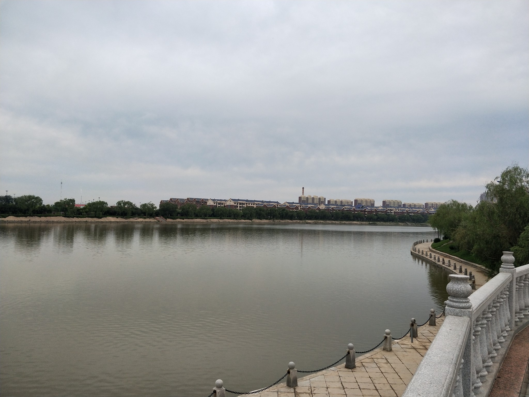 相聚鮁魚圈----好一派悠然自得-----月亮湖公園,鮁魚圈旅遊攻略 - 馬