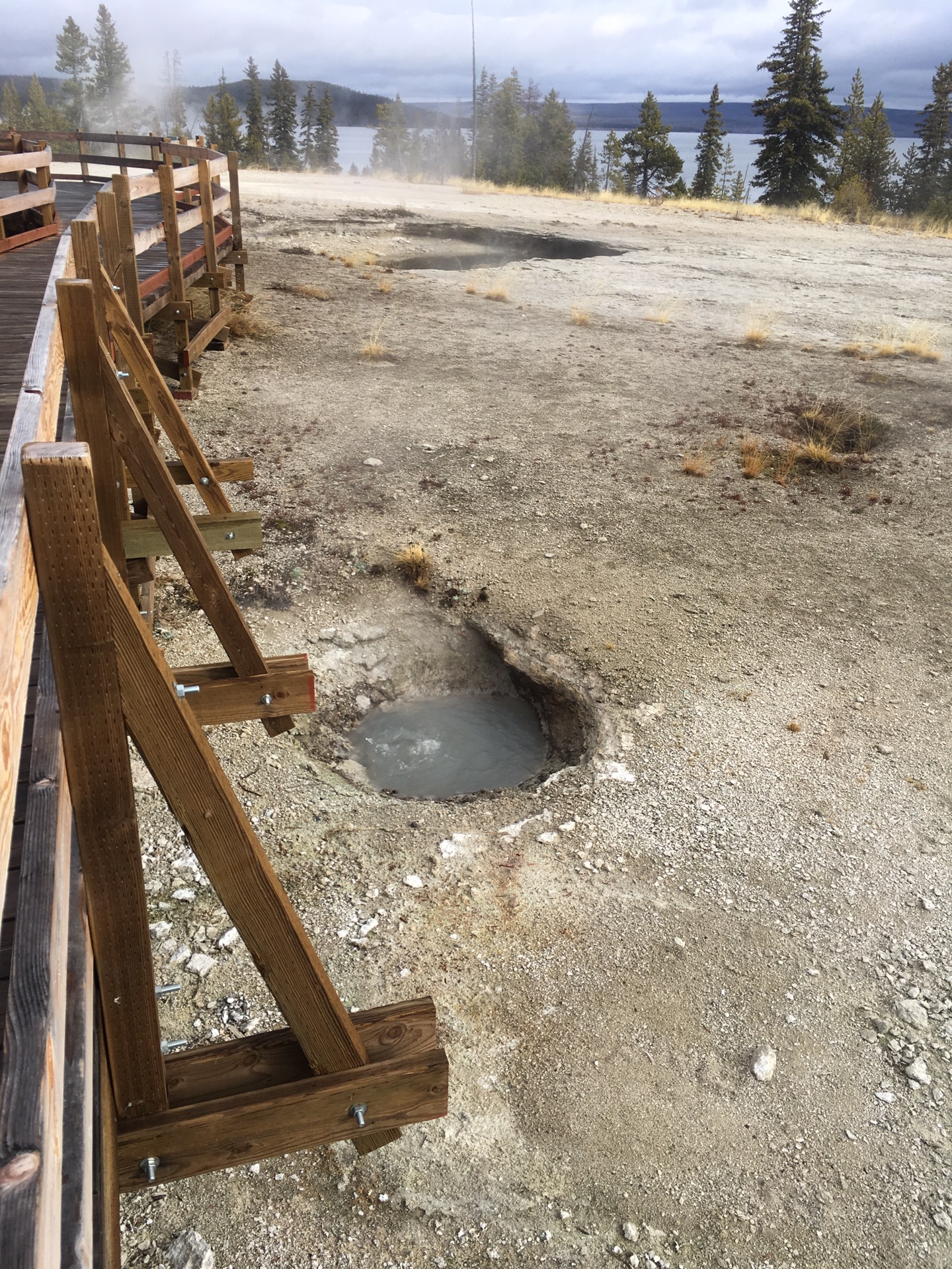 黃石國家公園自助遊攻略