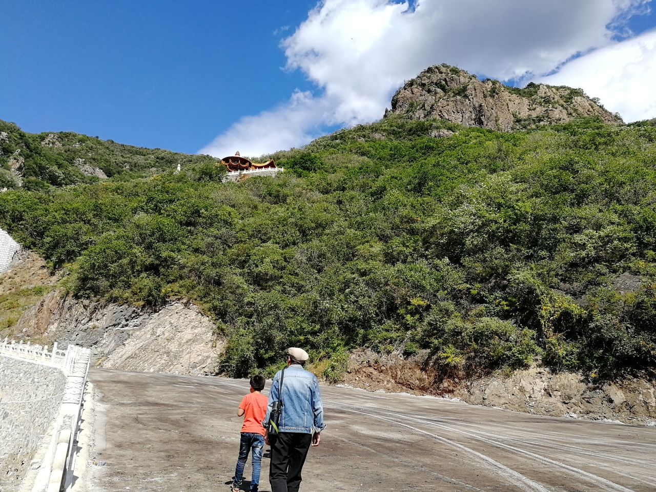 遼陽龍峰山小遊