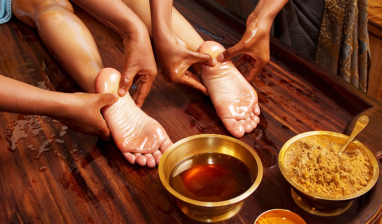 纯正的古印度按摩 毛里求斯药草精油按摩一日游(超人气spa 千年传承阿