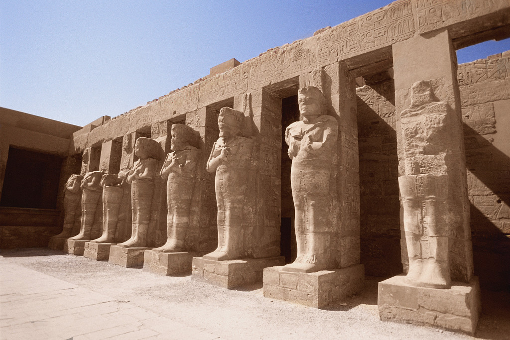 景点:霍路斯神殿                      这里是古埃及中王朝