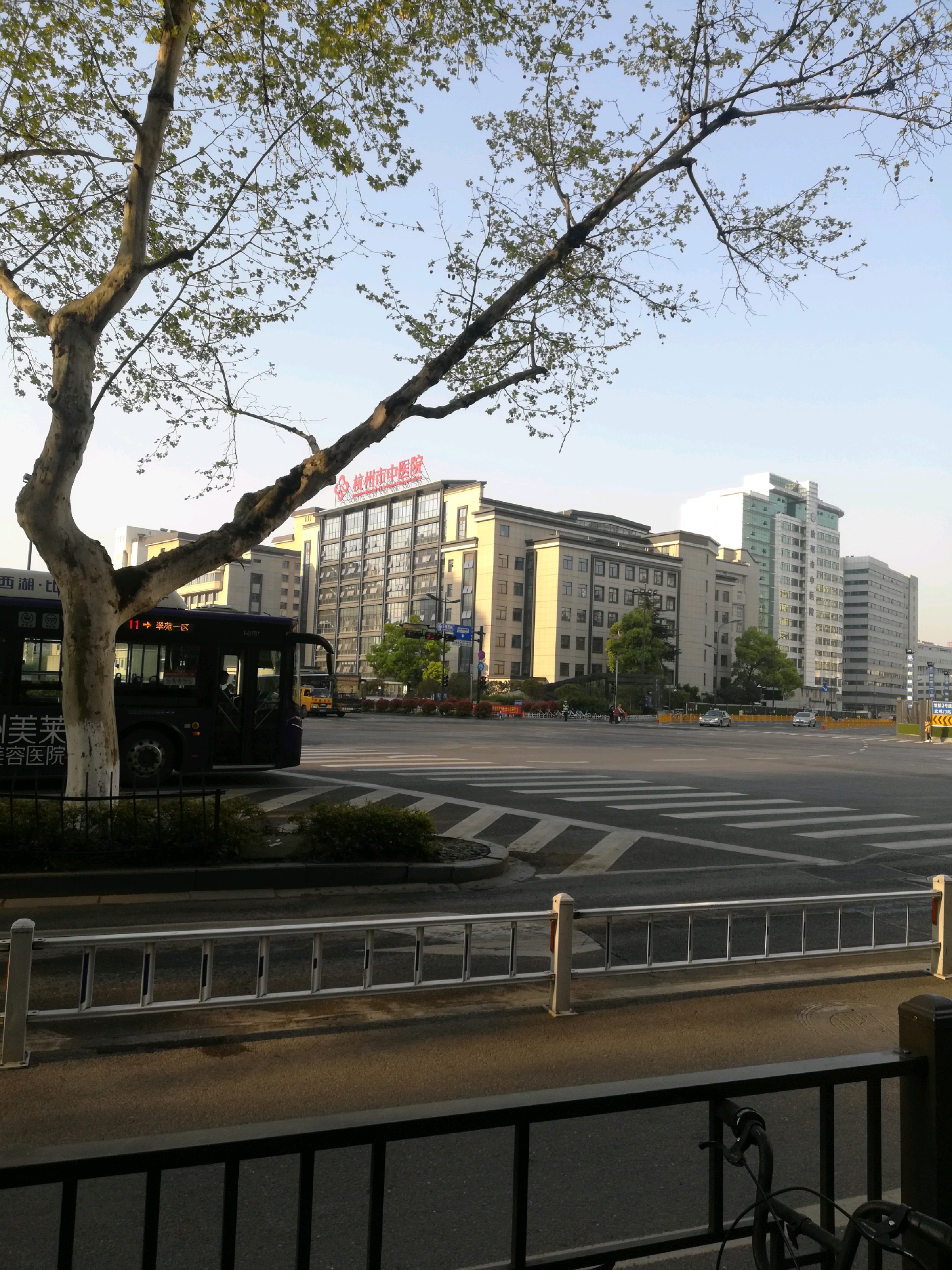 杭州市中医院8号楼2楼小餐厅