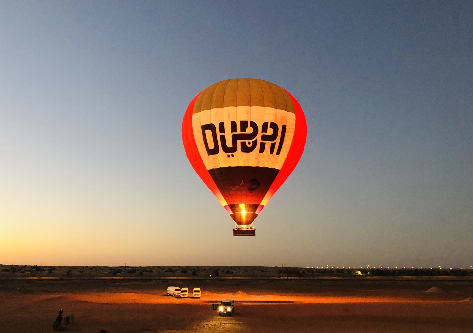 迪拜.沙漠.热气球