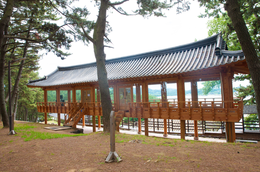 在韩五年留学生 带你玩转韩国保宁泥浆节