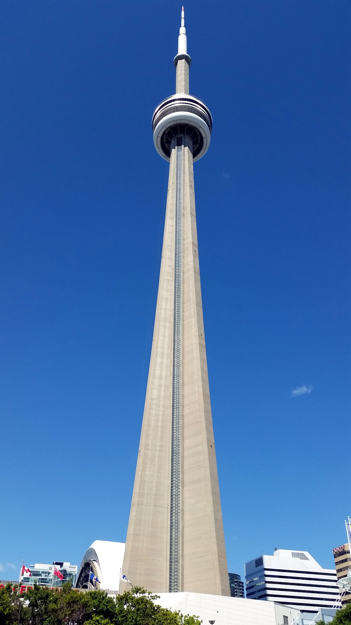 加拿大國家電視塔(多倫多塔)cntower