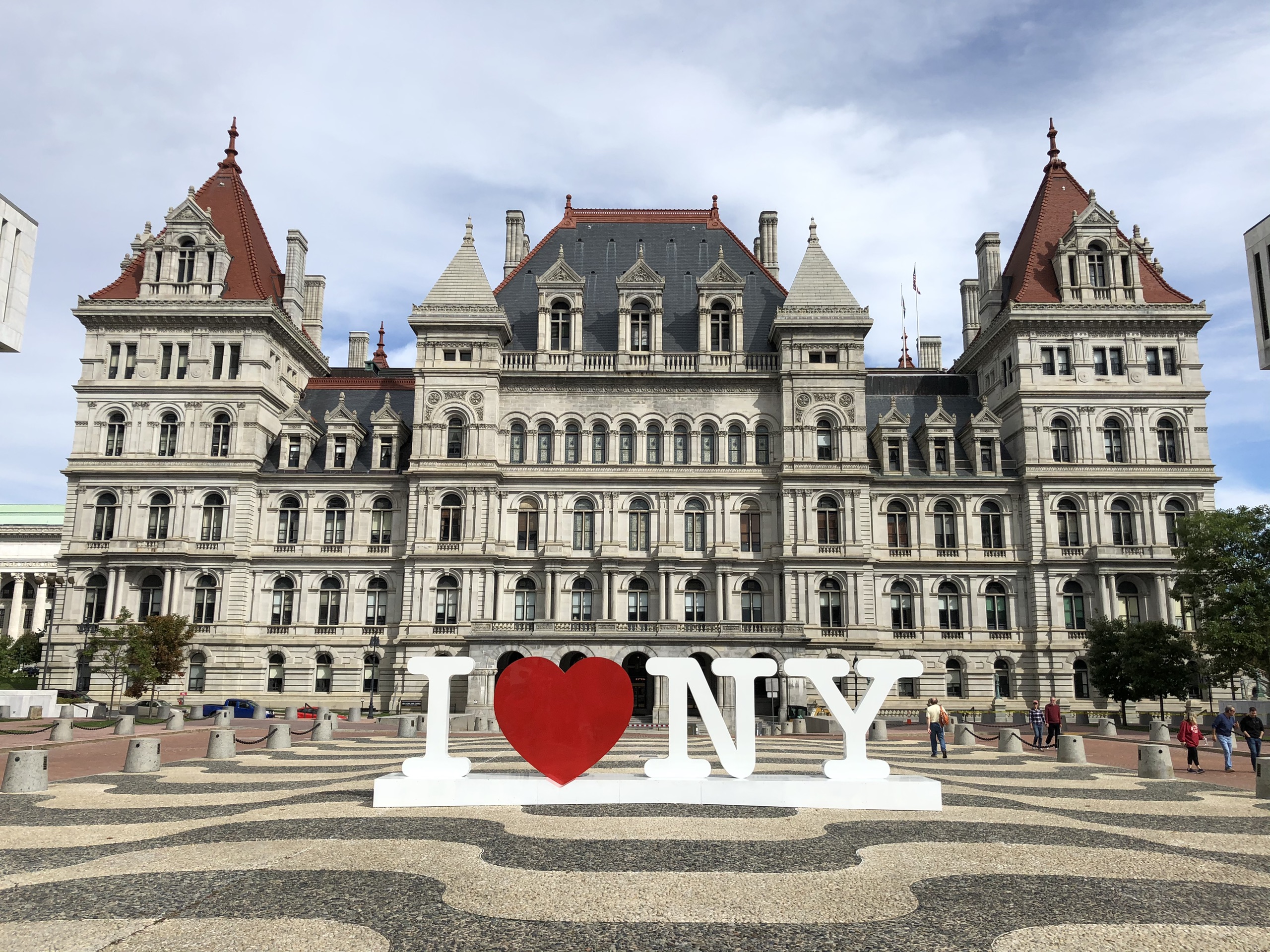 【奥尔巴尼景点图片】empire state plaz.