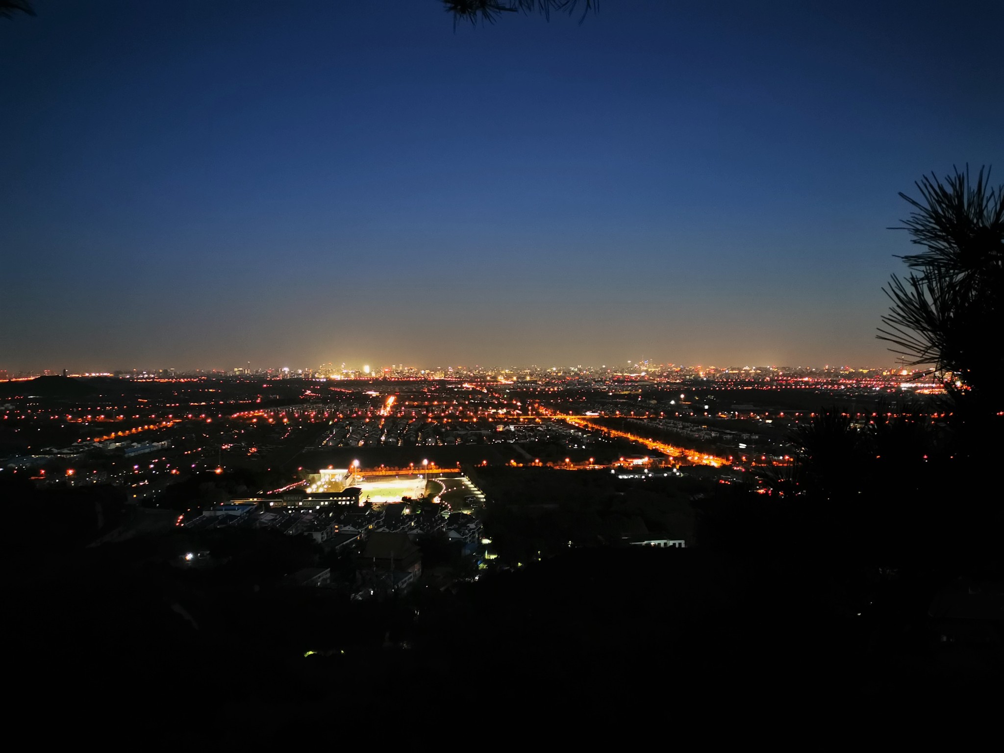 西山公园夜景图片