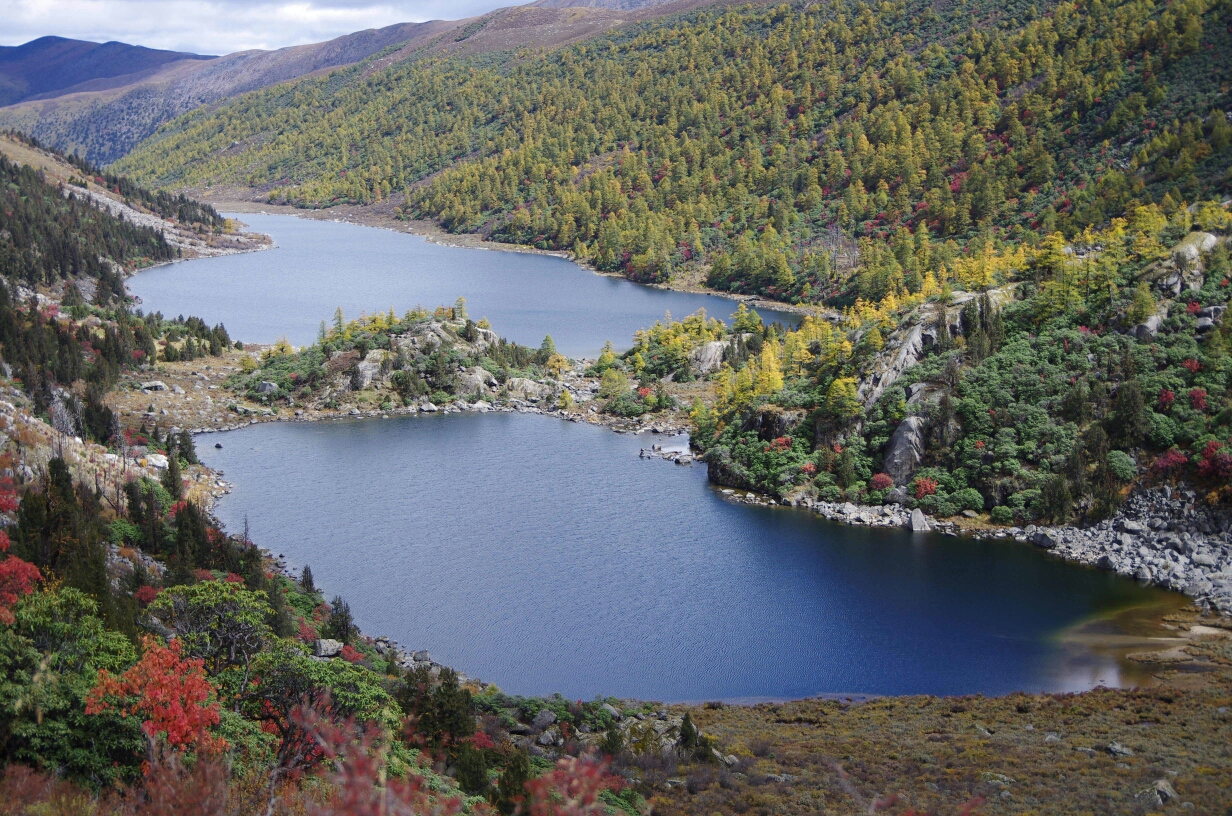 海子盛宴-记2019川西访秋(莫斯卡,巴姆七湖,稻城亚丁)