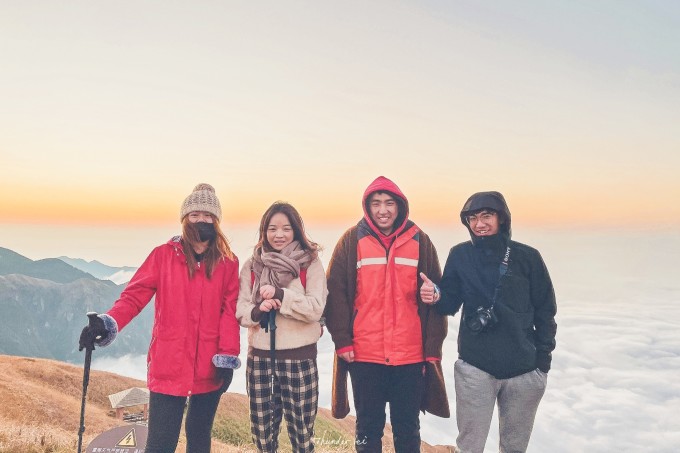 人间朝暮,草黄惊秋,惊鸿一瞥,秋落武功山 人间朝暮,草黄惊秋,惊鸿一瞥,秋落武功山