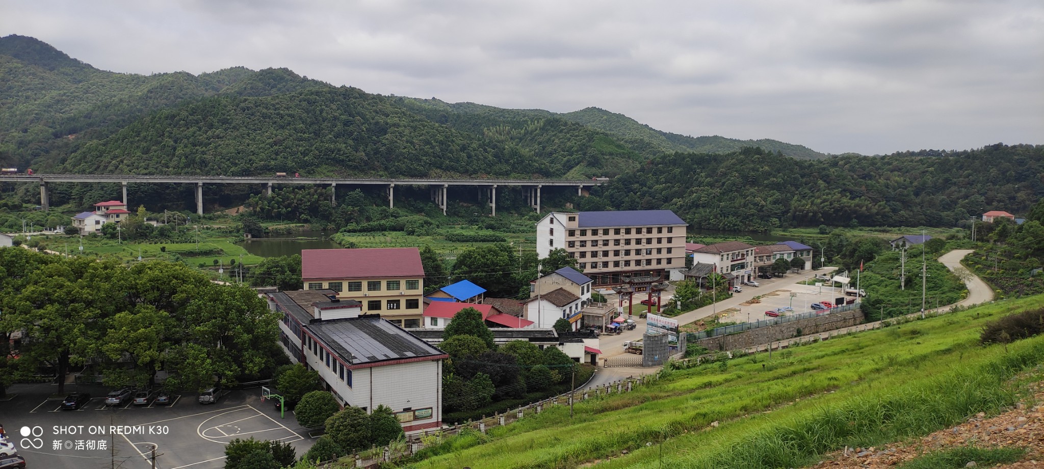 《馭行天下〇〇〇〇湘中行:醴陵最美自駕公路》