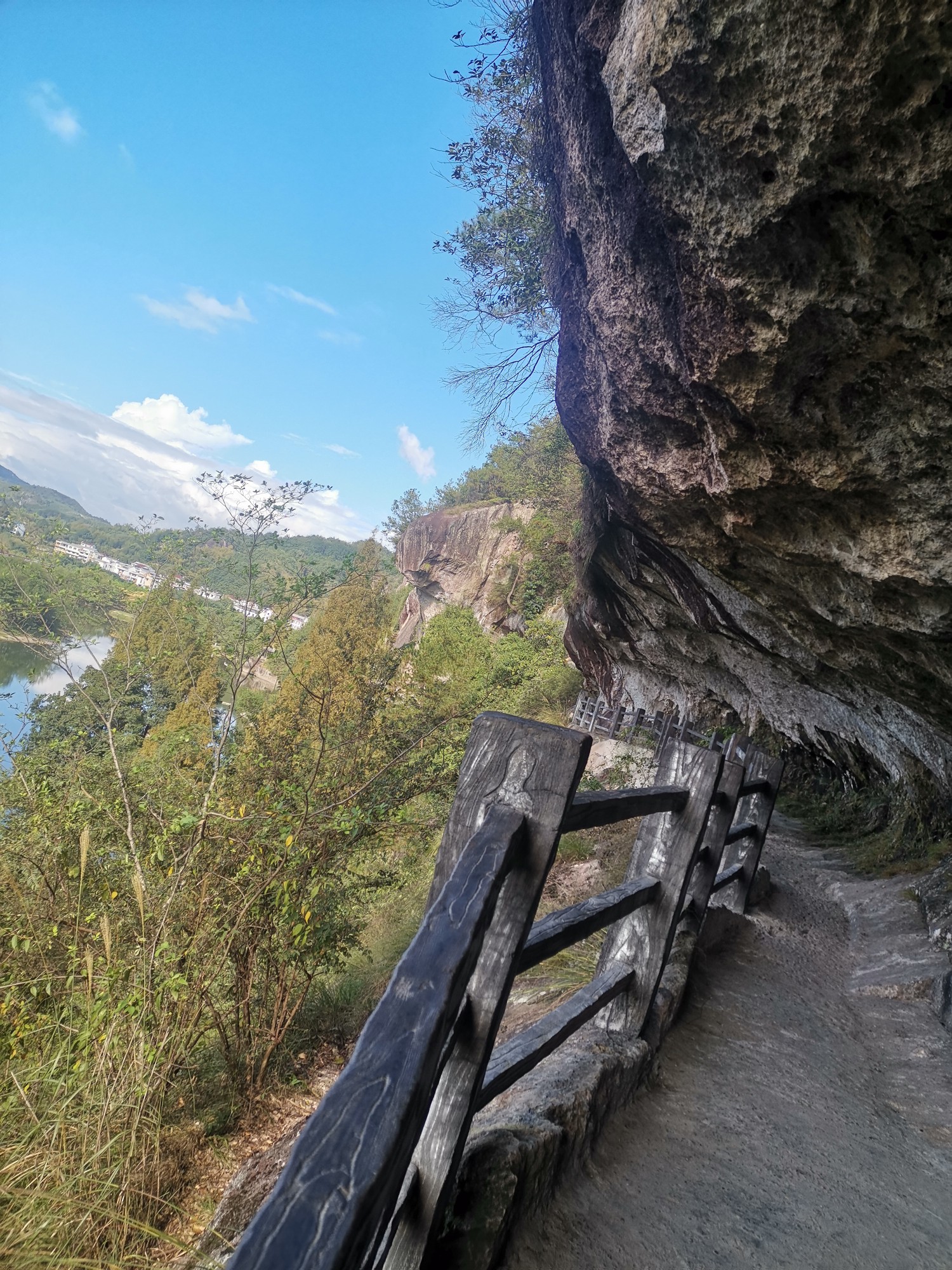 缙云仙都 道士下山