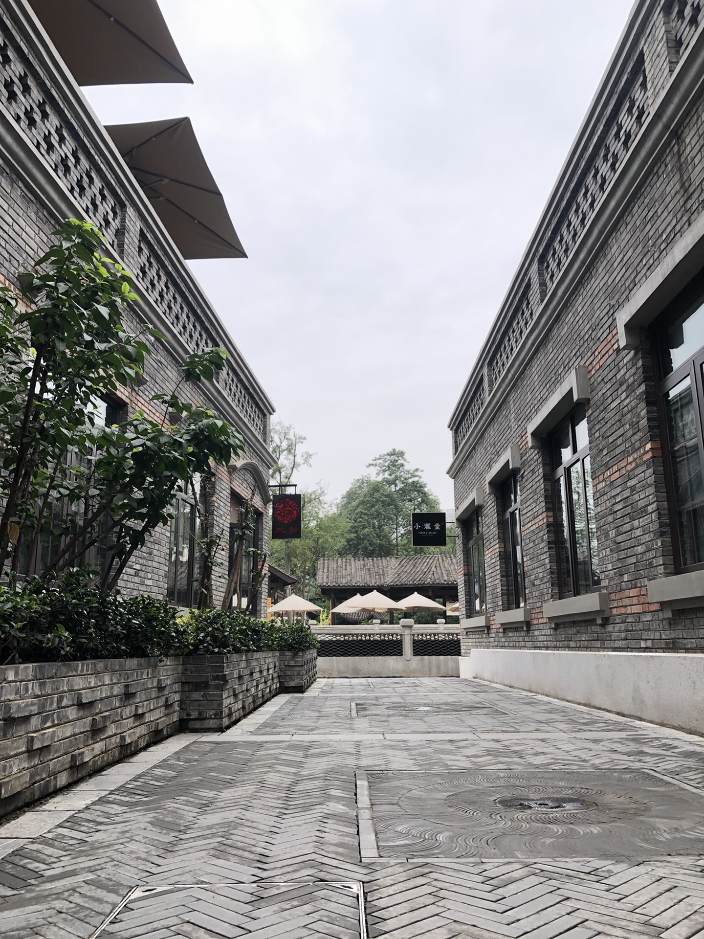 清晨的东门市井