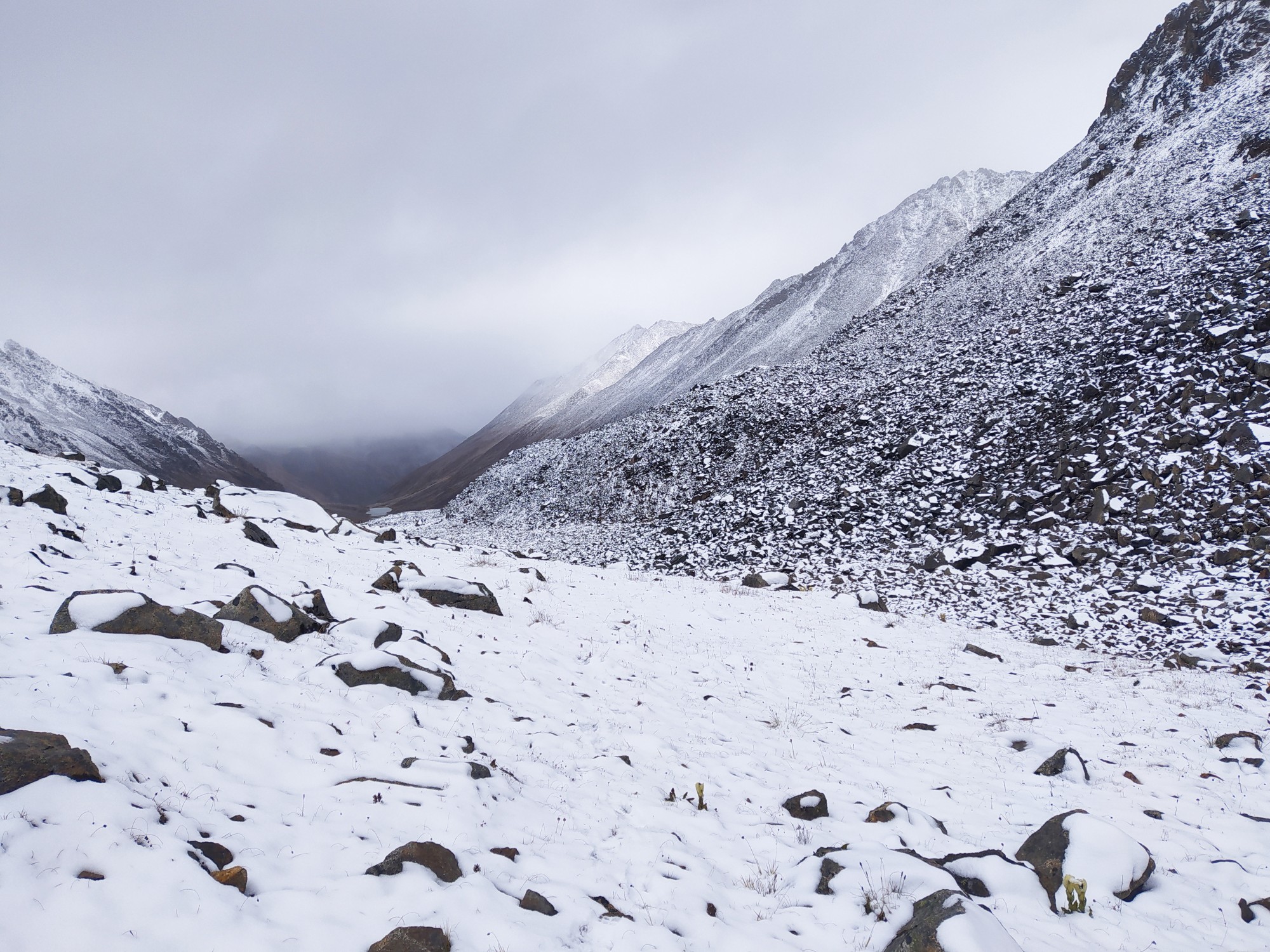 西藏行第三站-雨季穿越念青东波密北线,偶遇暴风雪