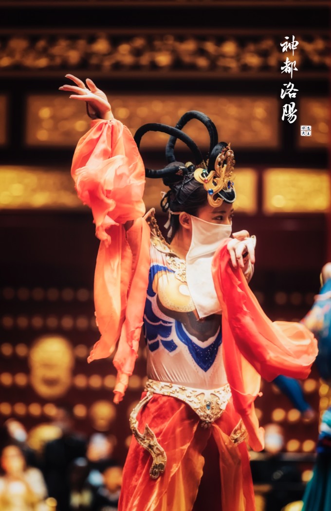 若问古今兴废事,请君只看洛阳城! 若问古今兴废事,请君只看洛阳城!