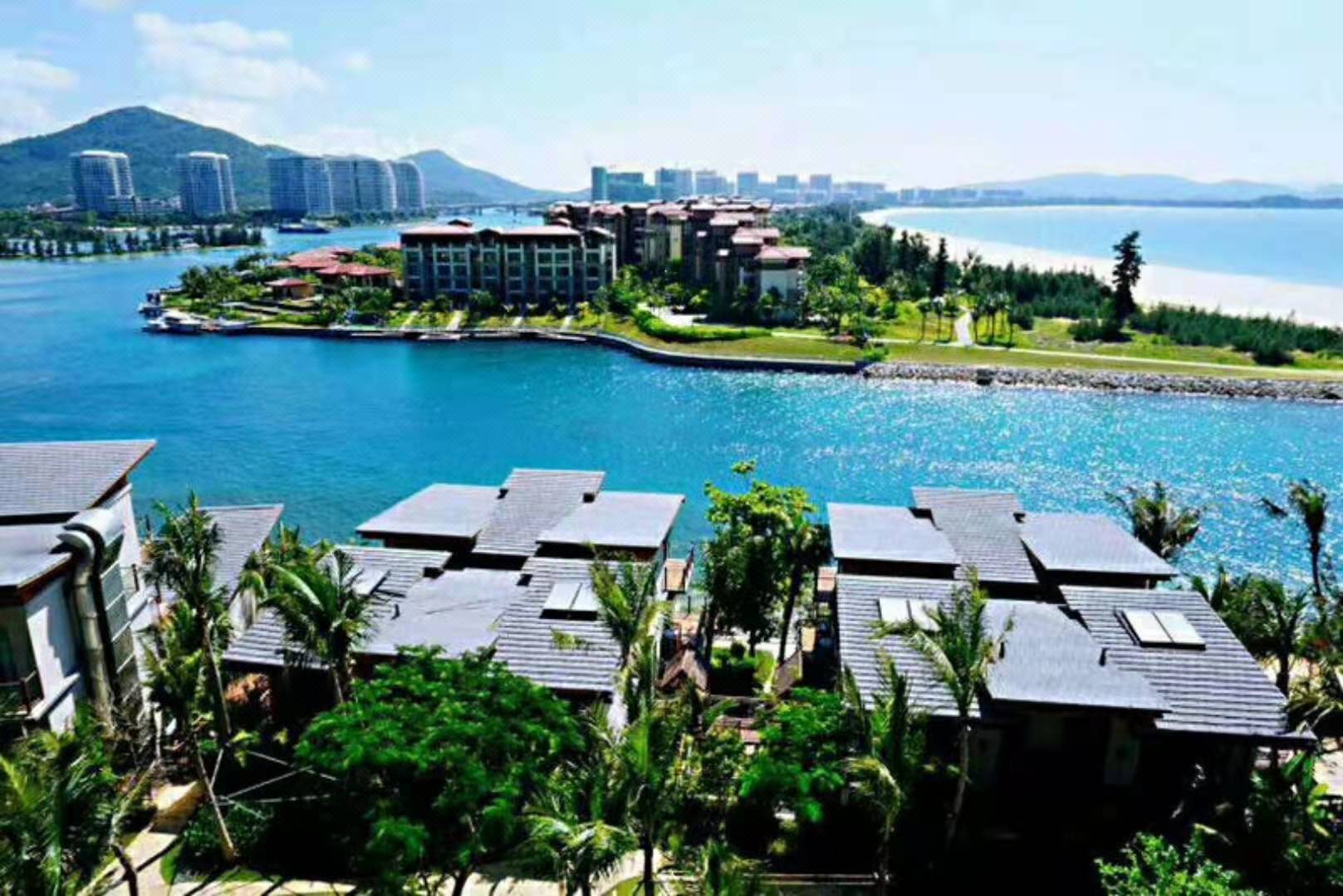 海南伴山伴海酒店