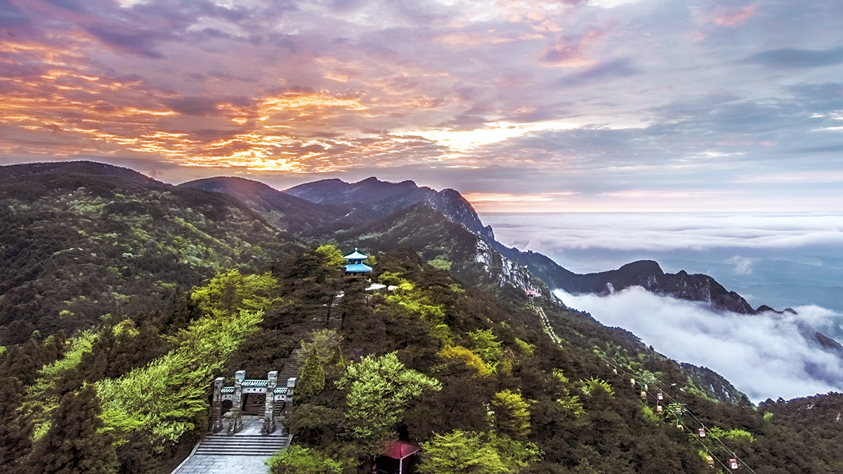 邂逅古镇婺源 庐山风景区4天3晚 高端私人定制游【庐山看日出 观瀑布